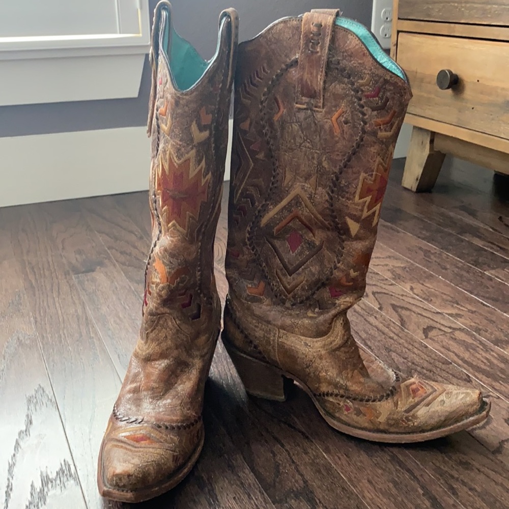 Aztec Corral size 9
